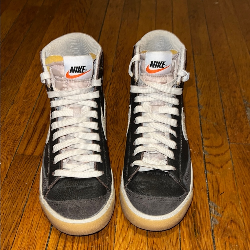 Nike Mens suede and leather chocolate brown and White Sneakers